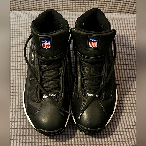 Reebok Official NFL Turf Football Cleats - Picture 1 of 9